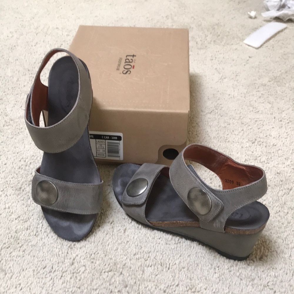 Taos Carousel Sandal